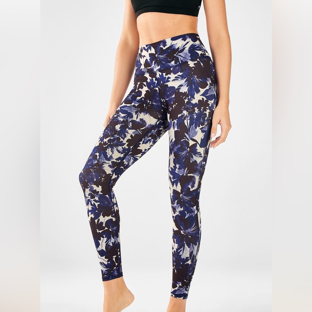 Fabletics Define PowerHold® High-Waisted 7/8 Leggings 1X